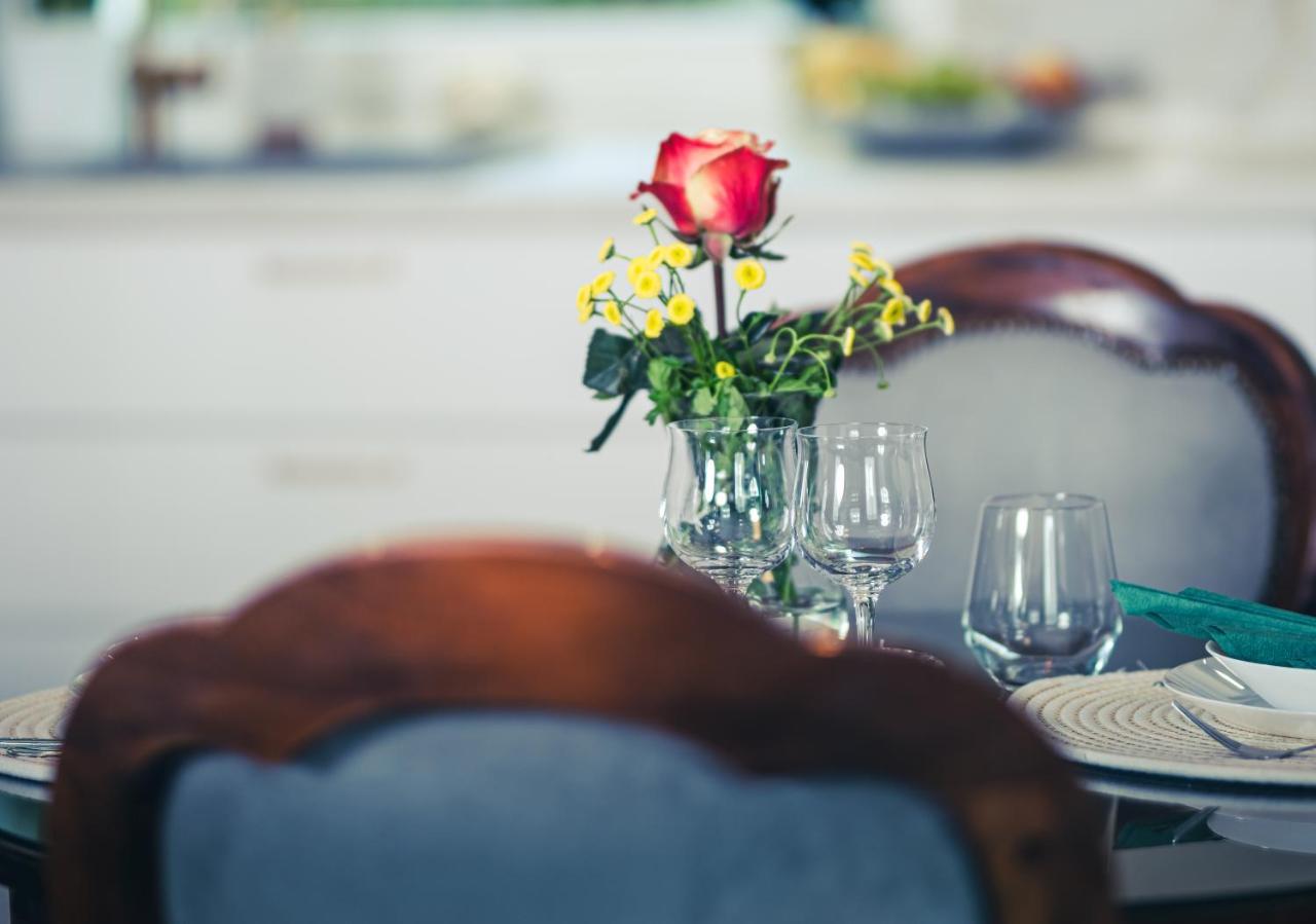 Apartament Mala Wenecja Barczewo Exteriör bild